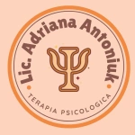 Lic. Adriana Antoniuk. Psicóloga. Psicoanalista. Perito Psicóloga